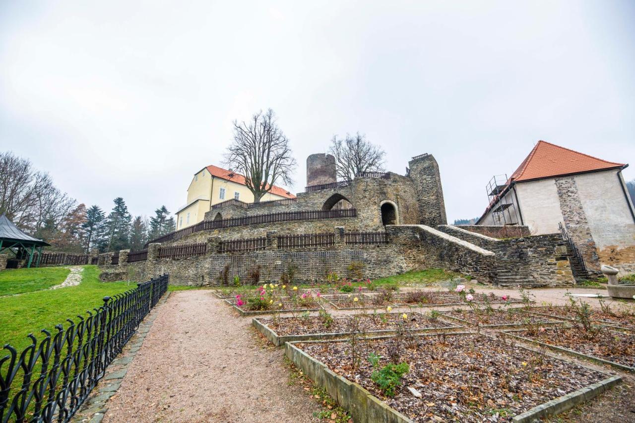 Penzion Hradu Svojanov Svojanov  Exterior foto
